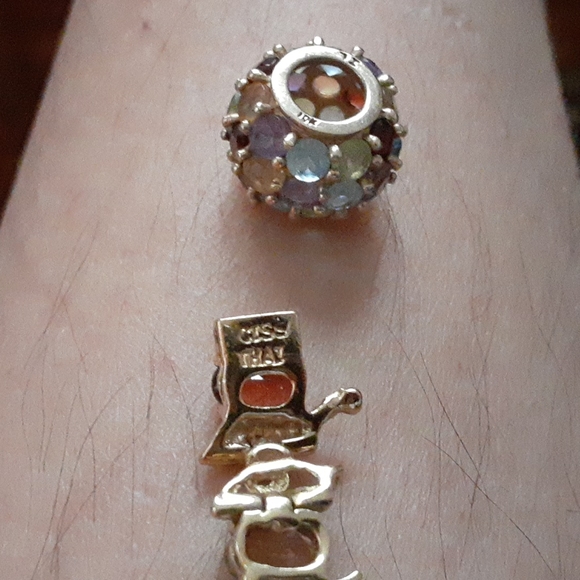 Beautiful vintage 10kt pendant with matching bracelet - Picture 2 of 4